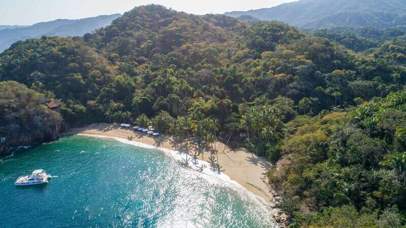 Puerto Vallarta: Luxury Yacht Tour with Lunch and Open Bar - Price and value: $119 plus a key $28 cash fee
