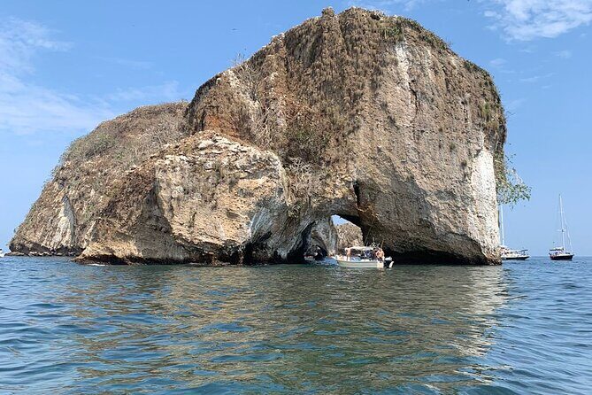 Puerto Vallarta snorkel tour at Los Arcos - The Boat Ride and the Route Stops: More Than Just Transit