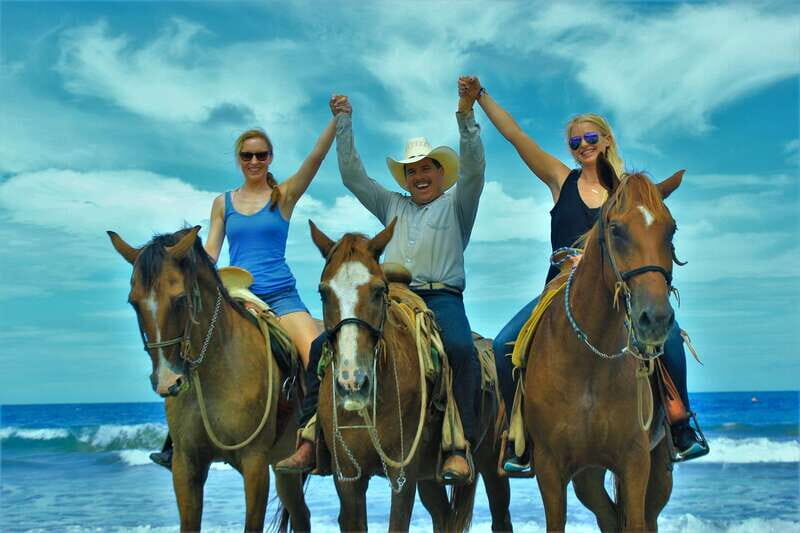 Punta de Mita/Sayulita: Horseback Riding Tour - Higuera Blanca by horseback: the town segment I’d plan for
