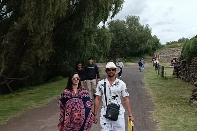 Pyramids of Teotihuacan and Basilica of Guadalupe / Small Groups - A Morning With Teotihuacán and Guadalupe in One Long Day