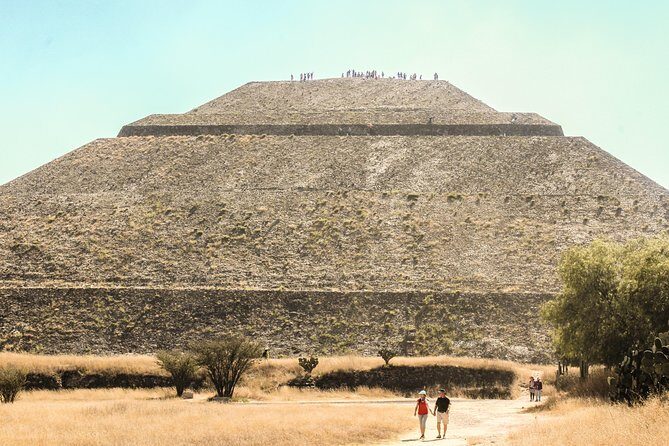 Pyramids of Teotihuacan, Guadalupe Shrine & Tlatelolco Tour - One Day, Three Landsmarks: how this route tells Mexico’s story