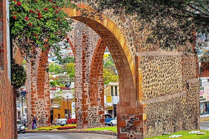 Queretaro: colonial architecture and history - Stop 4: Plaza de Armas and the Neo-Classical side of old Queretaro