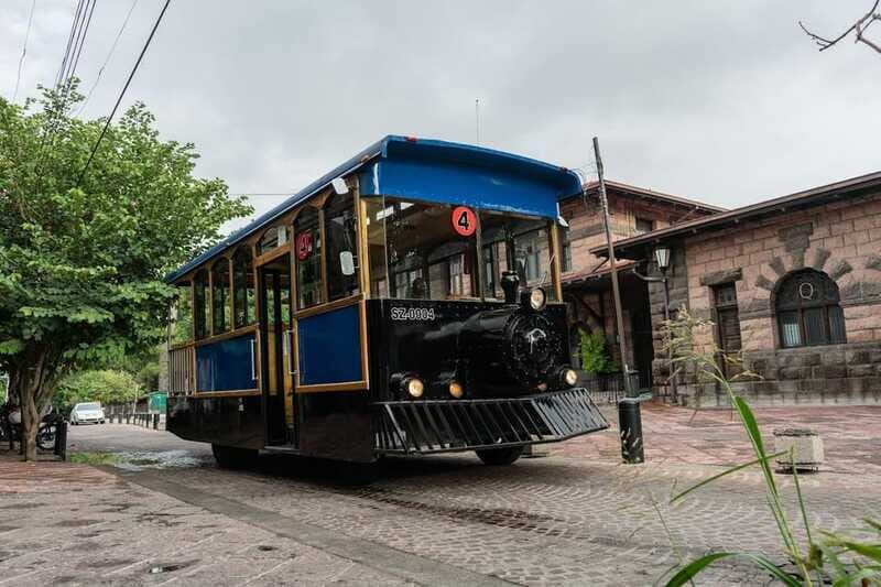 Querétaro: Tranvia Classic Trolley Car Guided Tour - Route 2: Cerro de las Campanas and the Teatro de la República
