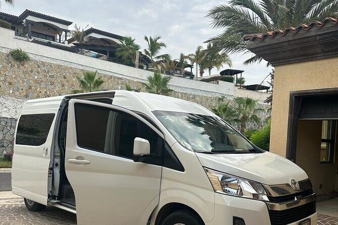 Reserve Arrival Cabo Airport SJD - The Ride Experience: Private Vehicle, Safe Feel, and Real Driver Personality
