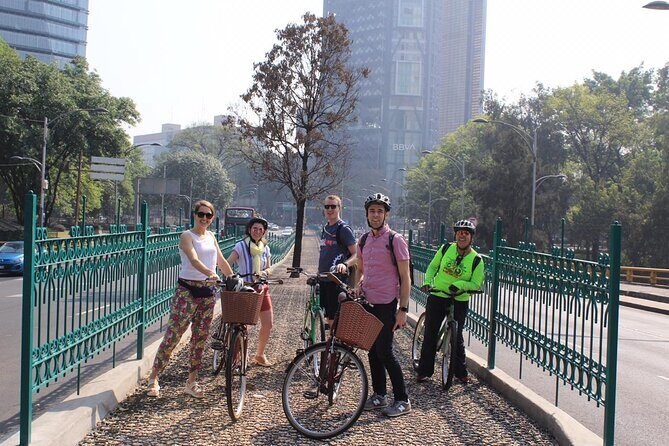 Ride Mexico City Historic Center, highlights w/ taco stop - Stop 1: Bosque de Chapultepec for a quick reset in the middle of the city