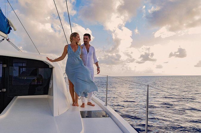 Riviera Maya Luxury Sunset Sailing plus Light Dinner and Open Bar - The crew’s role: attentive service is the difference-maker