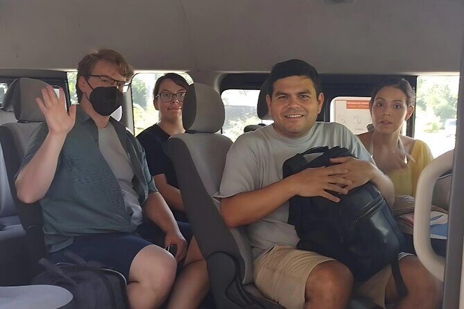 Round trip Private Transfer Cancun- Costa Mujeres/Playa Mujeres - Optional Stop for Groceries or Essentials Without Losing Time