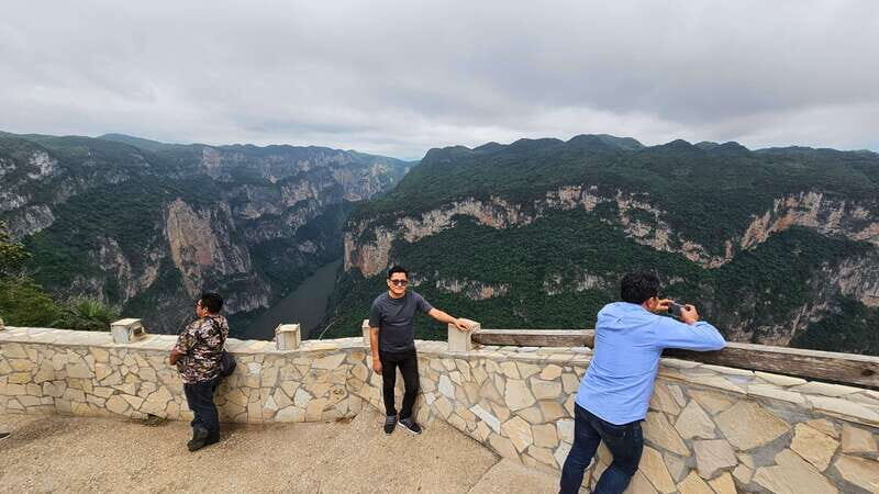 San Cristobal: Sumidero Canyon, Chiapa de Corzo, & Miradores - Why the Sumidero Canyon boat ride is the whole point