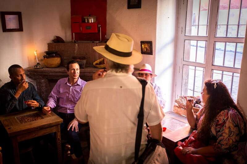 San Miguel de Allende: Chocolate Tasting and Walking Tour - Stepping into San Miguel, one chocolate stop at a time