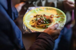 San Miguel de Allende: Tacos and Tequilas Tour - The walk that turns streets into stories (Jardin to Oratorio Church)