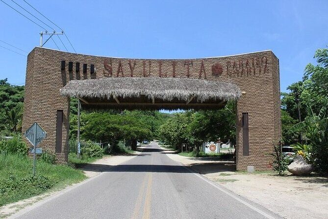Sayulita Beach Day Trip from Puerto Vallarta - Sayulita Free Time: Surf, Shops, and Beach Walks