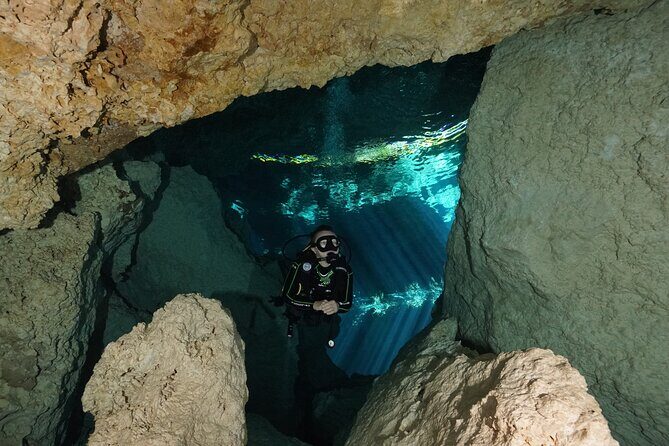 Scuba Diving in Cenote Kukulkan from Playa del Carmen - Timing on site: what happens after the first session