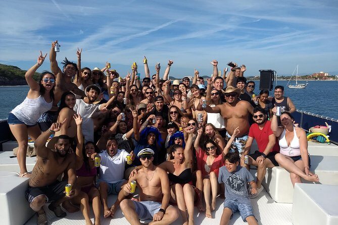 Sensation Splash Party All Inclusive Mazatlan Bay Cruise - Entering at Sensation Catamarán: easy check-in, then you’re off