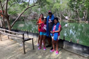 Sergio’s 5 in 1 Tour, All Included - Stop 1: Reserva Ecológica El Corchito and the freshwater spring visit