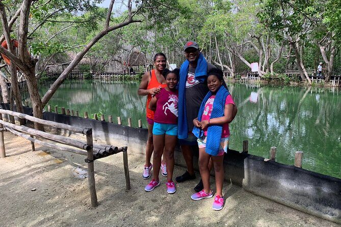 Sergio’s 5 in 1 Tour, All Included - Stop 1: Reserva Ecológica El Corchito and the freshwater spring visit
