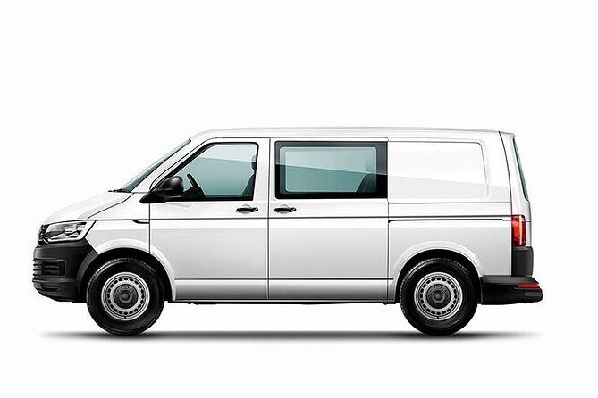 Shared Transportation From Cancun Airport to Playa Mujeres - Shared Transportation: How to Think About Group Size and Wait Times