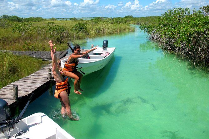 Sian Kaan Lagoons - Sian Ka’an lagoon and canal time: the water part of the adventure