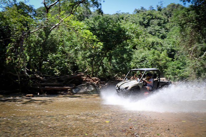 Side by side/rzr in the mountain, waterfull and tequila tasting - Lunch on the riverbank: good food, extra cost