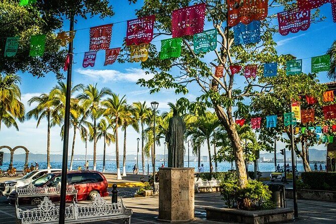 Signature City Tour: The Private Experience in Puerto Vallarta - Plaza de Armas: Shade, History, and People-Watching