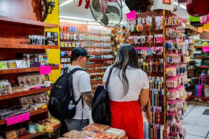 Signature City Tour: The Private Experience in Puerto Vallarta - Los Arcos de Mismaloya Lookout Plus a Local Flea Market Break