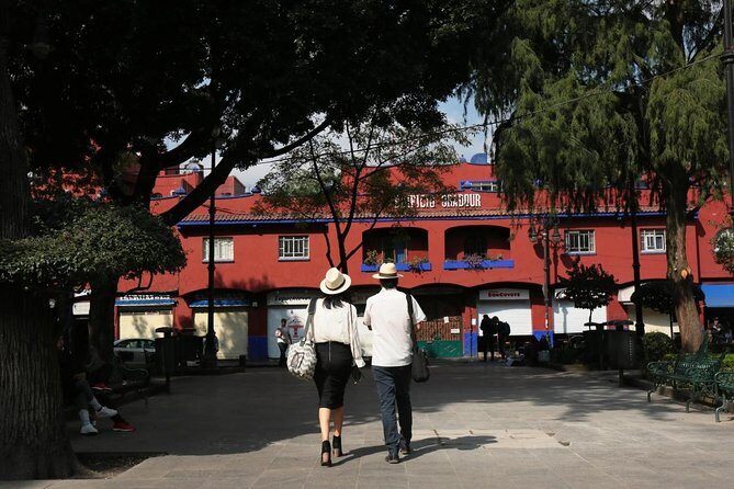 Small Group: Discover Xochimilco, Coyoacán, Frida Kahlo Museum and House - Your Day at a Glance: Xochimilco, Coyoacán, and the Blue House
