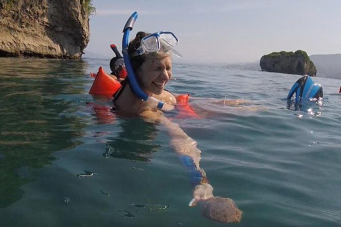 Small Group Snorkeling in Los Arcos, Puerto Vallarta - Dress code that actually helps you in the sun