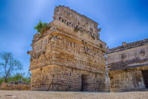 Small group tour to Chichen Itza early access + Cenote + Ekbalam - Cenote Hubiku: included swim time under the stalactites (and what to expect)