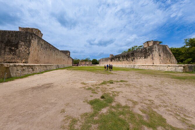 Small group tour to Chichen Itza early access + Cenote + Ekbalam - Ek Balam: carvings in the jungle and a climb up the Acropolis
