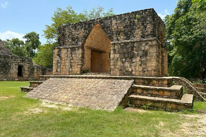 Small group tour to Chichen Itza early access + Cenote + Ekbalam - Getting there and back: the 11–12 hour day, comfort level, and timing