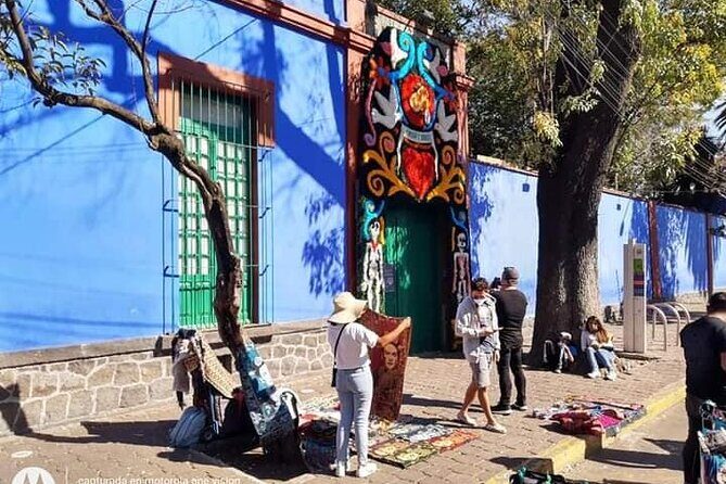 Small Groups: Xochimilco and Coyoacan - Pickup, Timing, and the WhatsApp Reality