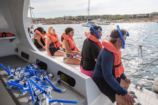 Snorkel, Lunch & Sail in Cabo San Lucas - How the Crew Handles Different Swimmers