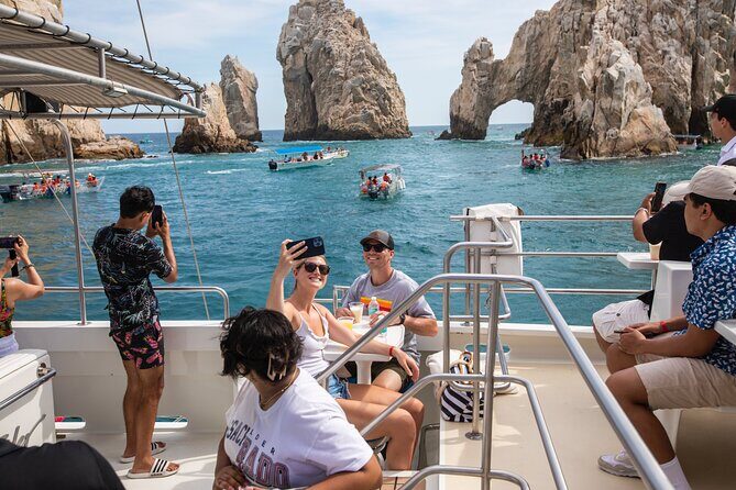 Snorkel, Lunch & Sail in Cabo San Lucas - Snorkeling at Santa Maria Beach: What You Can Expect