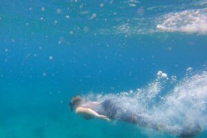 Snorkel Privately in Cabo San Lucas - The Boat and Gear: Clean Setup, Ladder Help, and Included Drinks