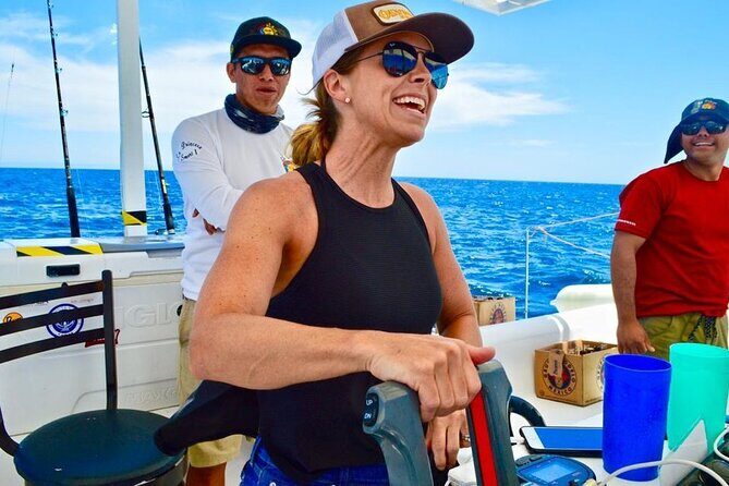 Snorkeling Catamaran Tour at Santa Maria Bay - Crew vibe on La Princesa Sailing Catamarans: service, shade, and small comforts
