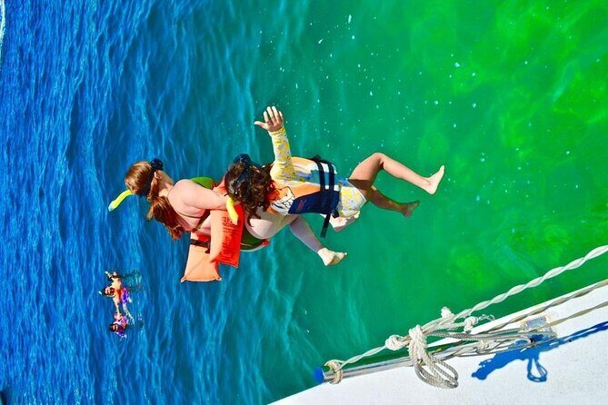 Snorkeling Catamaran Tour at Santa Maria Bay - Practical tips to make your afternoon smoother