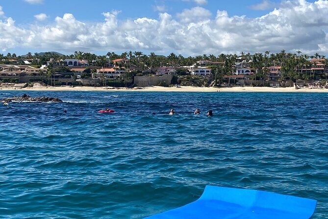 Snorkeling en San José del Cabo , Lunch , Snack , Drinks - Crew Members Who Make It Feel Personal: Jonathan, Daniella, Captain Eduardo, and Jimmy
