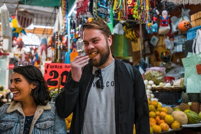 Street Food Bike Tour / Mexico is not only Tacos / All Inclusive - The street-food rhythm of Roma, Condesa, and Chapultepec