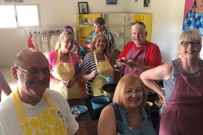 Street Food Cooking Class - Stop 1: Chiles and chocolate—why those two flavors matter