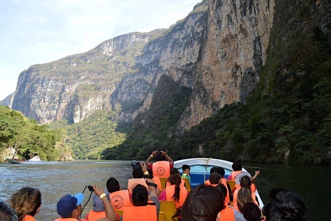 Sumidero Canyon, Miradores del Cañón and Pueblo Chiapa de Corzo. - Who This Tour Fits Best (and Who Should Be Careful)