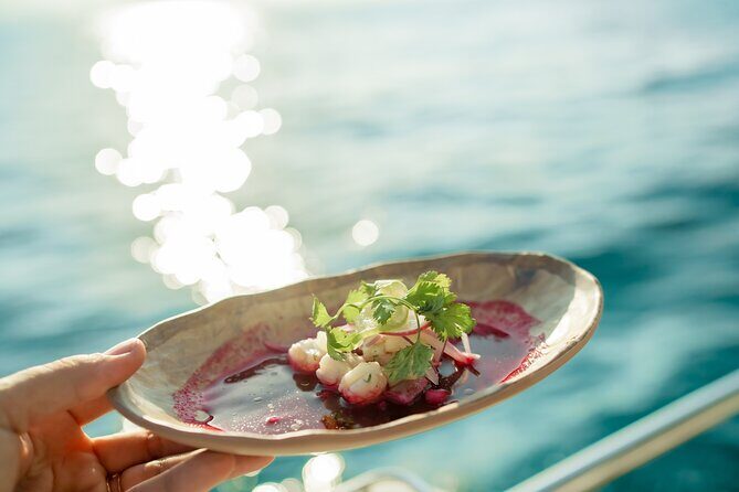 Sunset Cancun Mayey Premium Dinner with cocktails included - The catamaran ride: comfort, stability, and a crew that keeps it moving