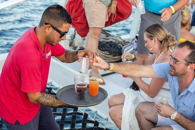 Sunset Cruise in Los Cabos with Jazz and Wine - Who should book this cruise?