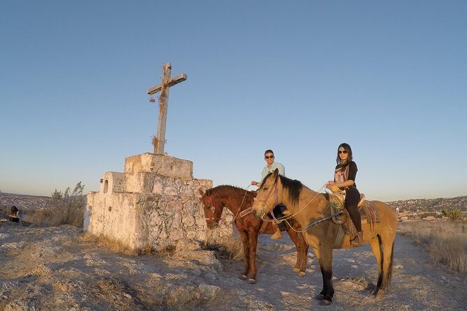 Sunset Horseback Riding Tour Through San Miguel de Allende - Guide team style: why the small group can matter more than you think
