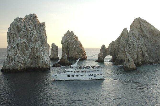 Sunset Mexican Dinner Cruise and Live Music in Cabo San Lucas - Dinner on Board: The Fajitas Buffet Setup