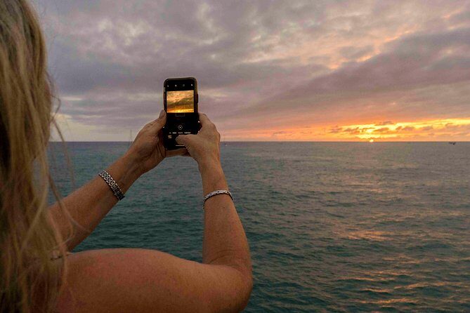 Sunset Mexican Dinner Cruise and Live Music in Cabo San Lucas - Comfort on Deck: Wind, Temperature, and Seating Tips