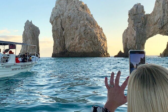 Sunset Whale Cruise in Cabo San Lucas - Cabo San Lucas Icons: The Arch and the Sea Lion Spot