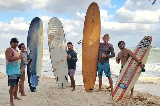 Surfing Lessons - Learn To Surf In Playa del Carmen - Stop 1 by Fusion Beach: how the bar-area setup helps your session