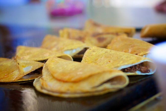 Taco Adventure Evening Food Tour with Vallarta Food Tours - How the small group keeps the night from feeling rushed