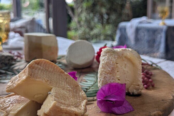 Taste of Europe in Mexico: History and Flavors of Artisan Cheese - Pairing drinks with cheese: what you learn during the tastings