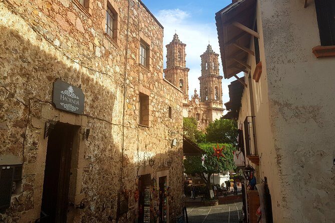 Taxco: Ultimate Full-Day Experience + Breakfast & Lunch Included - Taxco on Your Own Time: Shopping With a Local Feel
