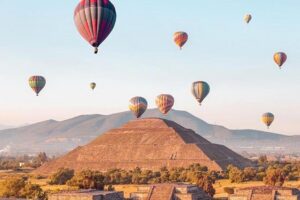 Teotihuacan Balloon ride + Transportation + Breakfast + Pyramids - Morning timing: 3–6 hours on paper, real-world flow in practice